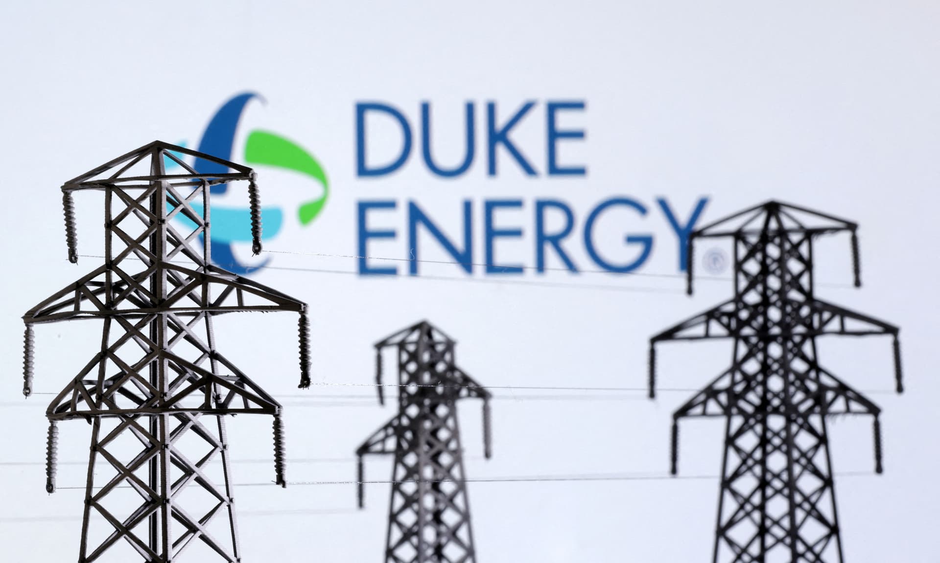 Goldman Sachs Upgrades Duke Energy to Buy, Sees 17% Upside