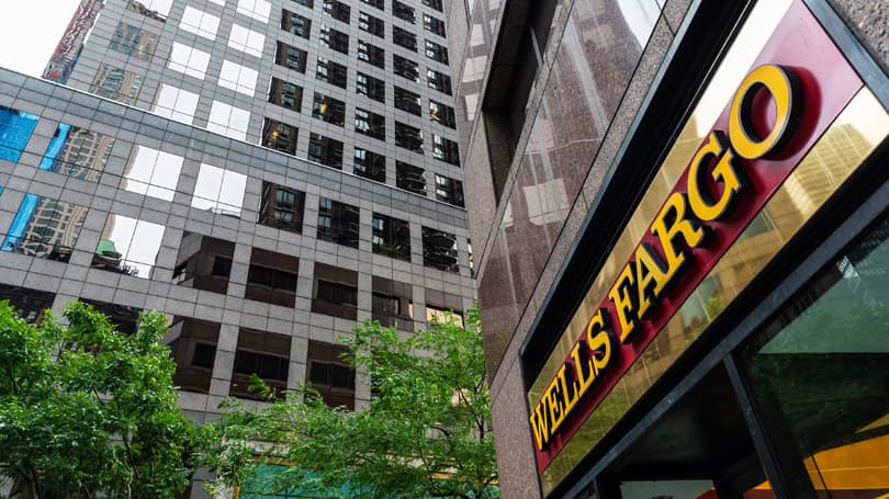 Wells Fargo Beats Earnings, But Weak Net Interest Income Weighs on Shares