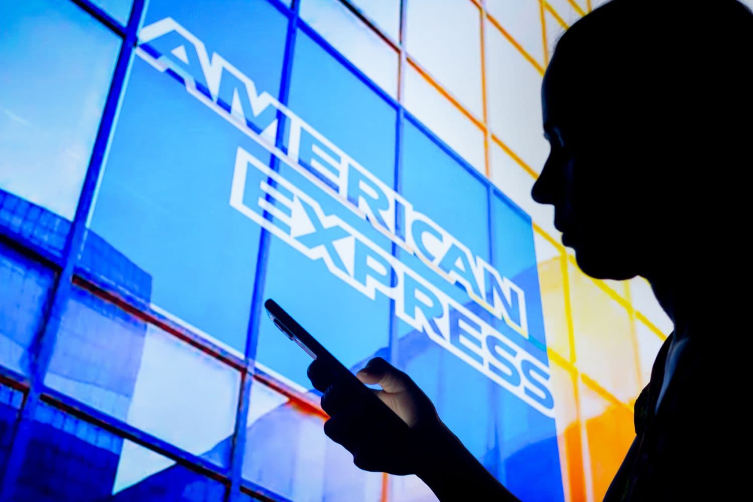 American Express Drops 3% Despite Posting Q2 Beat