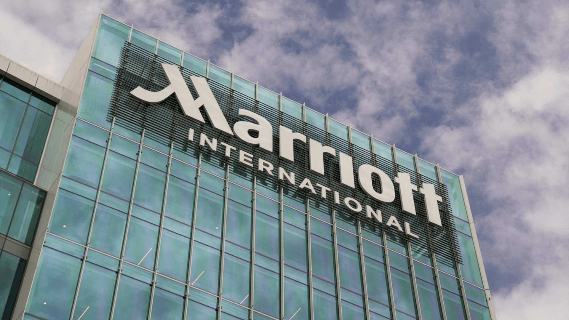 Marriott Narrows Outlook Amid Government Cuts, Still Tops Q2 Estimates