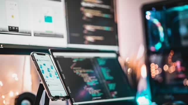Got $5,000? 2 Tech Stocks to Buy and Hold for the Long Term