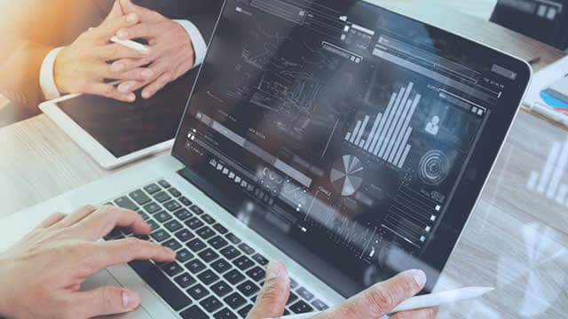 Regions Beats Estimates in Q2