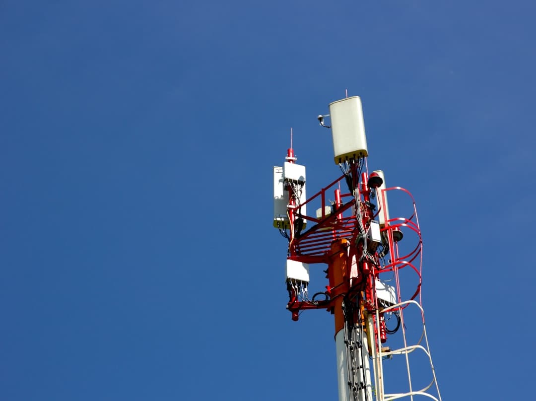 Comcast and Charter Tap T-Mobile’s 5G Network in Strategic MVNO Push for Business Clients