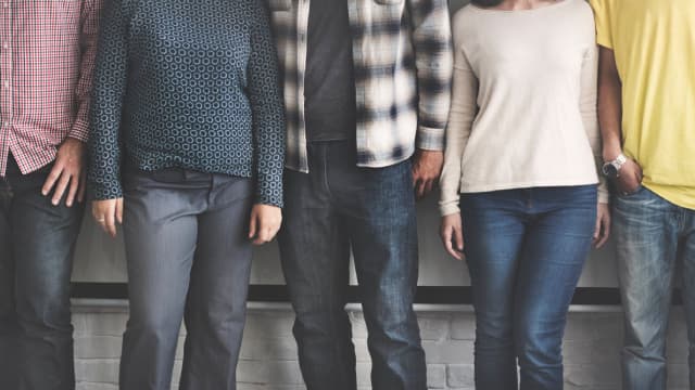 After Nearly Dumping His Entire Portfolio, "The Big Short's" Michael Burry Just Bought 2 Abandoned Stocks Down at Least 40% This Year