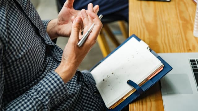 Big Earnings Beats: 10 Top Stocks That Crushed Q2 Expectations