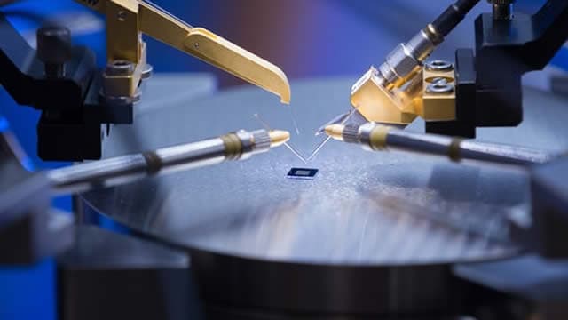 Compared to Estimates, NXP (NXPI) Q2 Earnings: A Look at Key Metrics