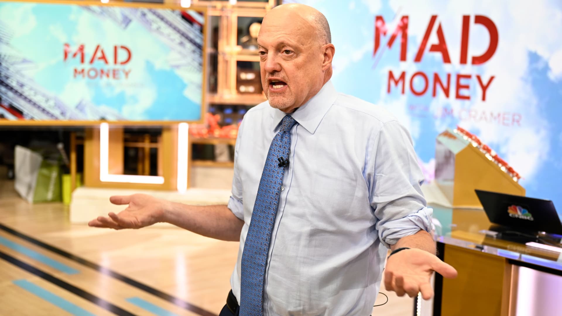 Cramer's week ahead: New inflation data and earnings from Micron and Costco