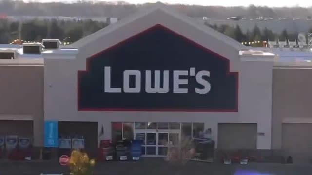 Lowe's shares set to climb on $8.8bn Foundation Building Materials deal, earnings beat