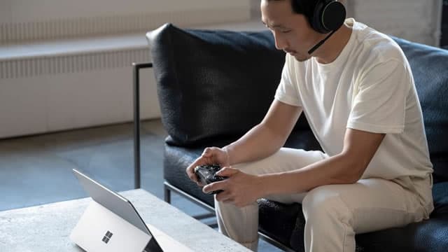 Microsoft's new AI chip delayed to 2026: report