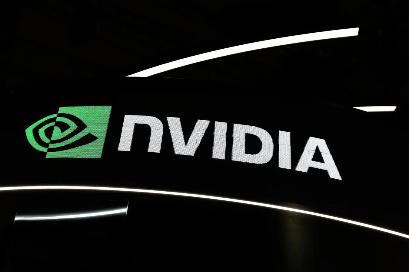 Nvidia Stock To Fall 50% As AI Cycle Turns?