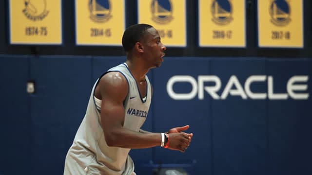 Oracle marches toward $1 trillion club; tech stocks cheer