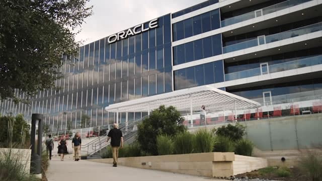 Oracle's 2025 Rally Is Only Half Over: 5 Reasons Why