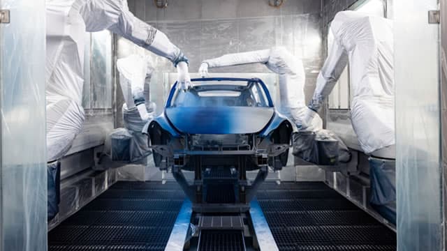 Tesla updates robotaxi users about chauffeur-style service in California, Business Insider reports