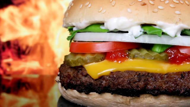 The Best Warren Buffett Stocks to Buy With $3,000 Right Now