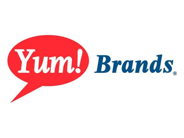 YUM! Brands, Inc. (NYSE:YUM) Strategic Financial Moves and Stock Performance